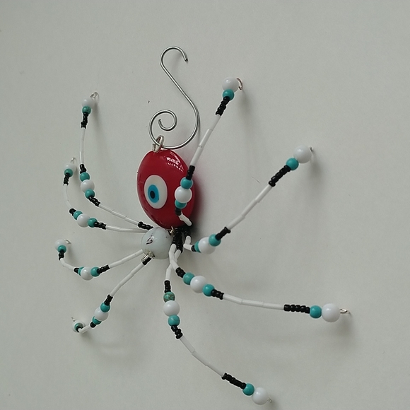 Large Handmade Glass and Plastic Beaded Spider - Picture 3 of 3